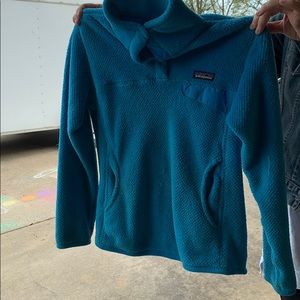blue Patagonia pullover